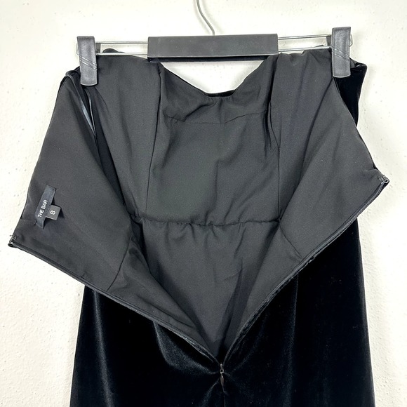 The Bar Dion Strapless Velvet Mini Dress in Black Size 8 - Picture 4 of 6